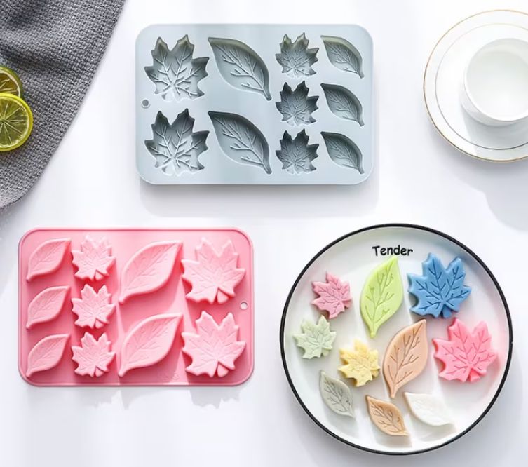 Silikonová forma 10 x větší 3D listy